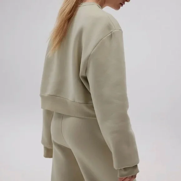 NA-KD x Josefine SOLD OUT tan cropped oversized Sweater - Picture 3 of 5